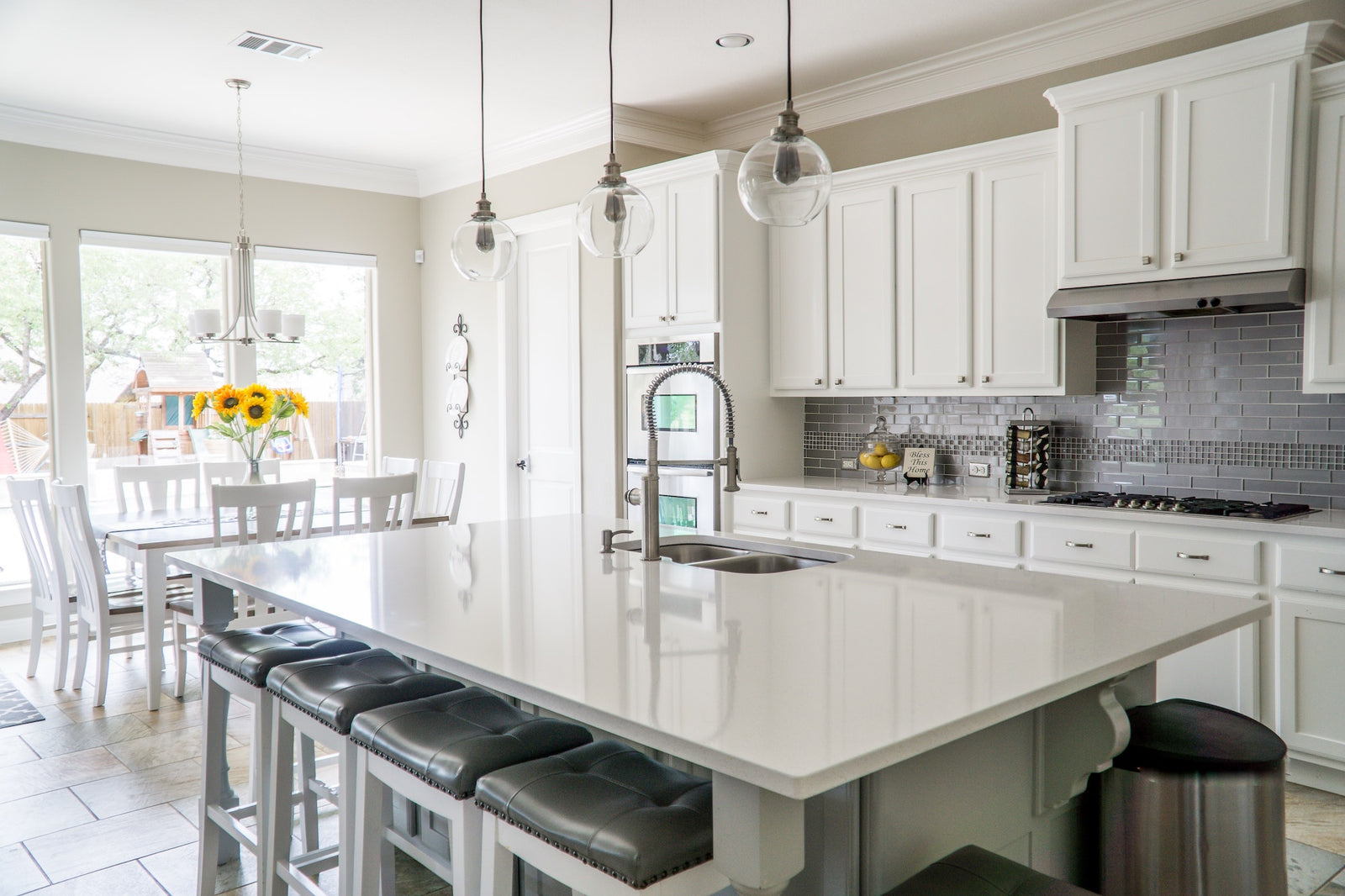 Your Guide To Cleaning & Disinfecting Your Kitchen This Winter